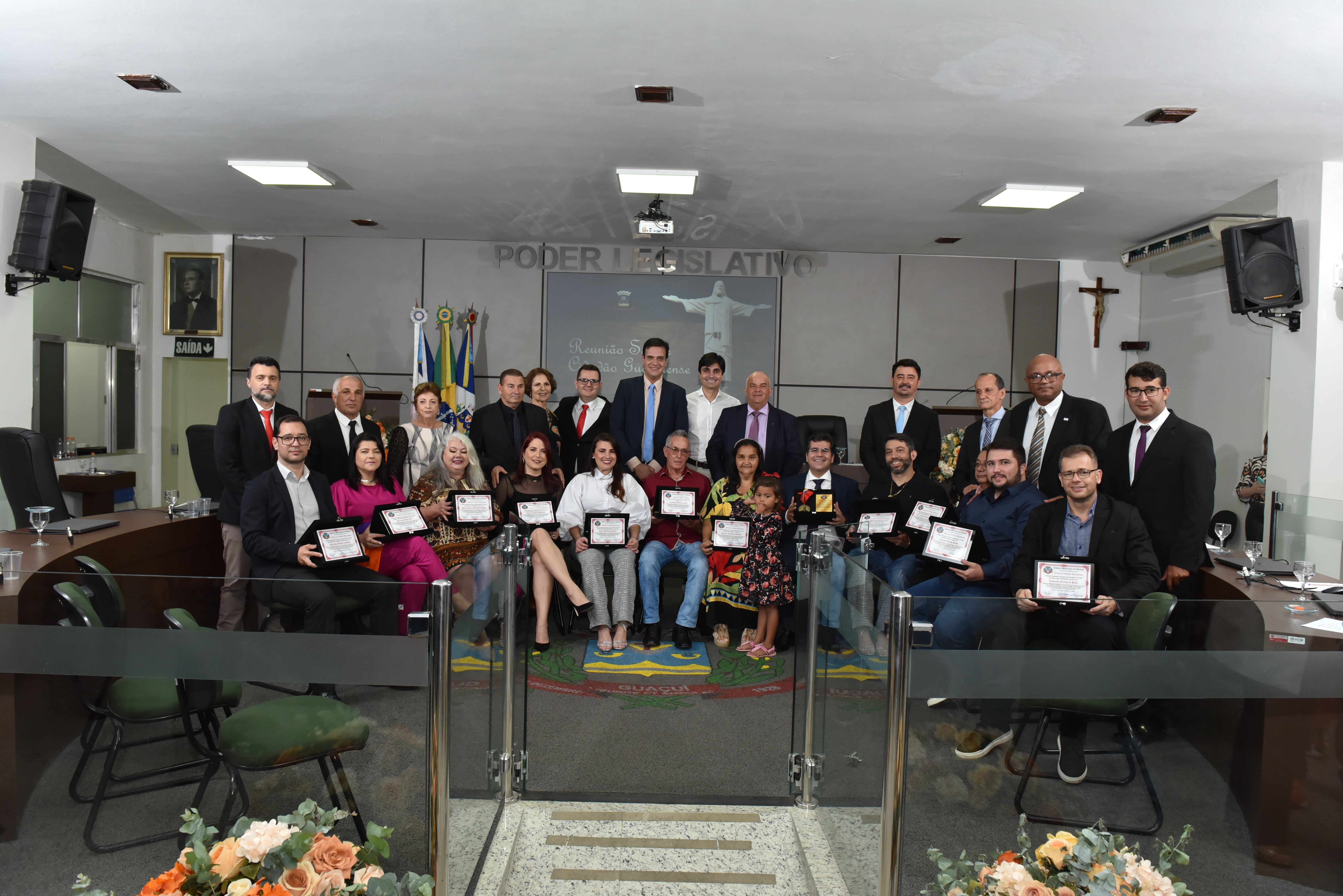 CÂMARA REALIZA REUNIÃO SOLENE DE HOMENAGEM 